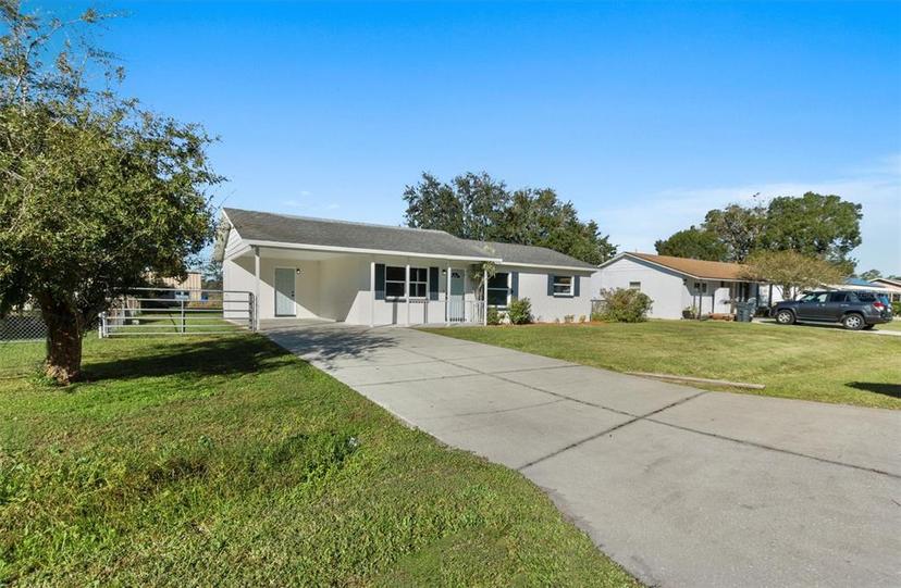 Picture of 2588 Sun Acres Boulevard, Auburndale FL 33823