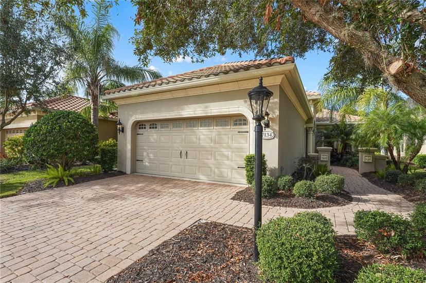 Picture of 7134 Westhill Court, Lakewood Ranch FL 34202