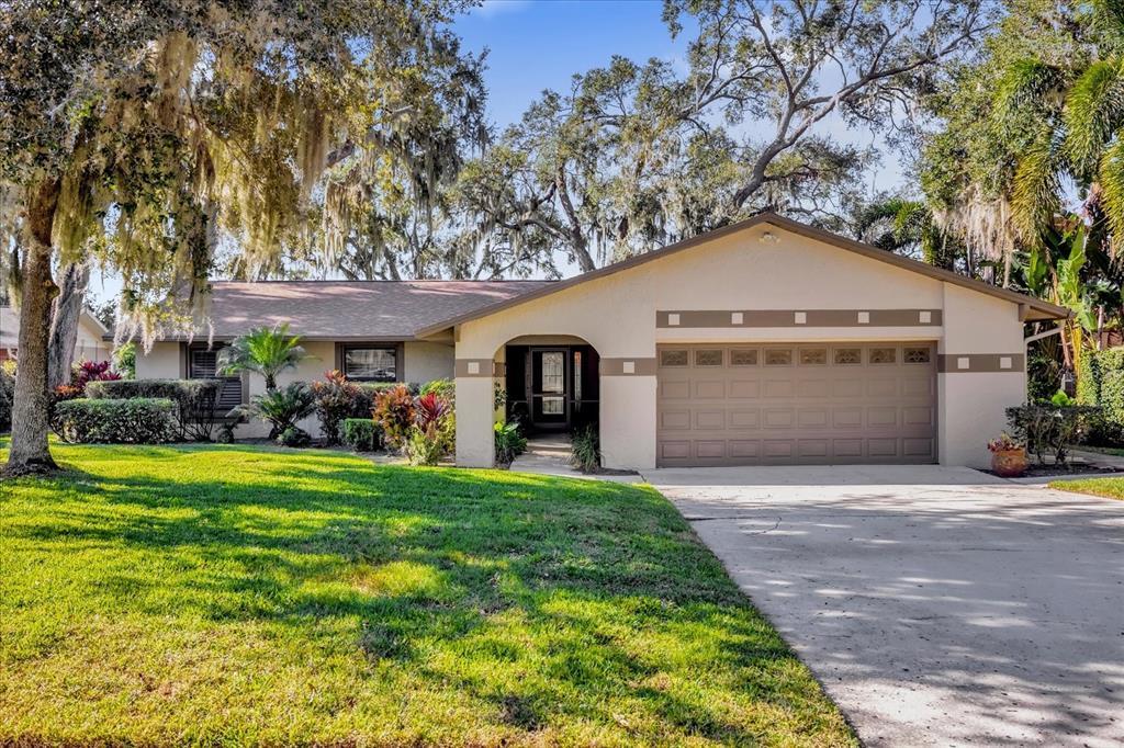 Picture of 509 E Lakeshore Drive, Ocoee, FL 34761