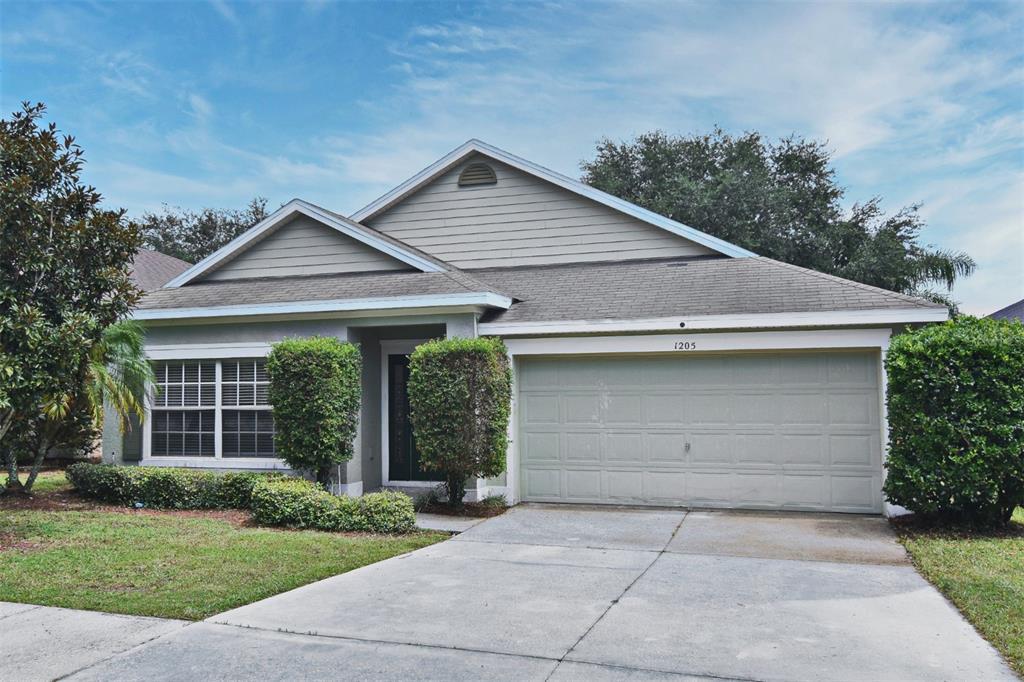 Picture of 1205 Longville Circle, Tavares, FL 32778