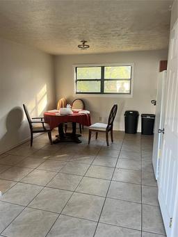 Picture of 5820 NW 2Nd Place, Ocala, FL 34482