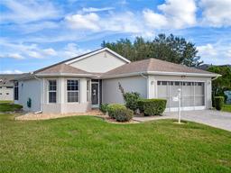 Picture of 22250 Draw Bridge Drive, Leesburg, FL 34748