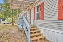 Picture of 169 NE 166Th Court, Silver Springs, FL 34488