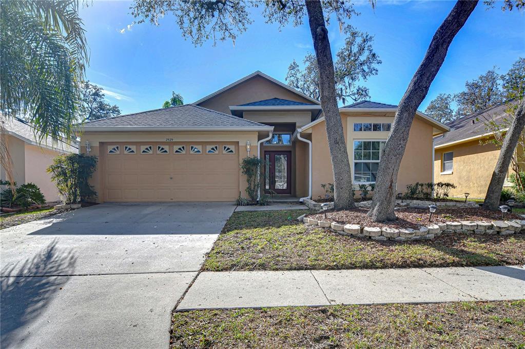 Picture of 2529 Clareside Drive, Valrico, FL 33596