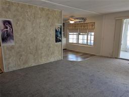 Picture of 1610 Reynolds Road Unit 211, Lakeland, FL 33801