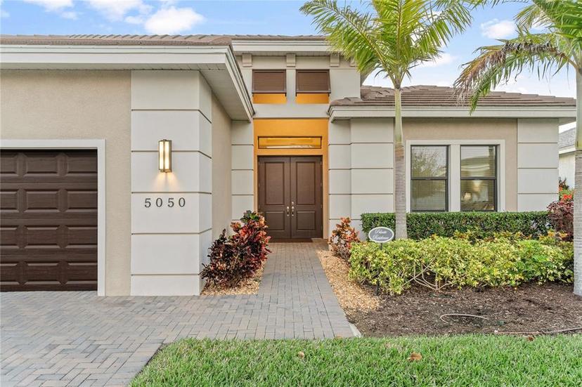 Picture of 5050 Surfside Circle, Lakewood Ranch FL 34211