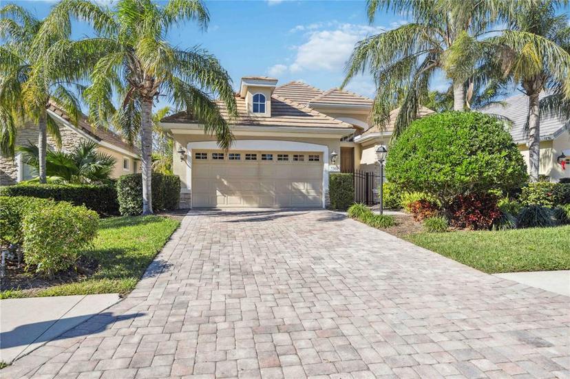 Picture of 7308 Lake Forest Glen, Lakewood Ranch FL 34202