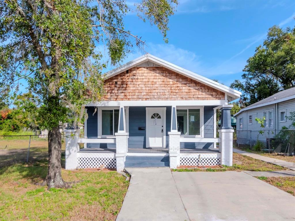 Picture of 2704 E 24Th Avenue, Tampa, FL 33605