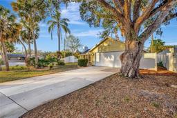 Picture of 5101 Island Date Street, Sarasota, FL 34232