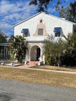 Picture of 100 W Myrtle Street, Howey In The Hills, FL 34737