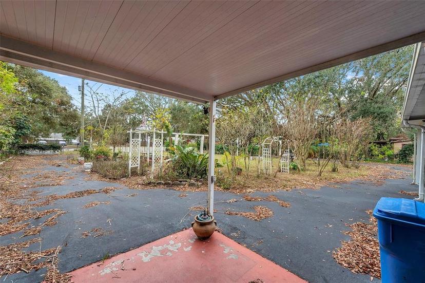 Picture of 10008 Ohio Avenue, Thonotosassa FL 33592