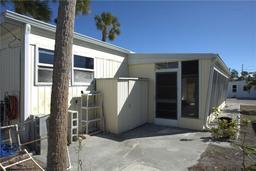 Picture of 2295 N Beach Road Unit 419, Englewood, FL 34223