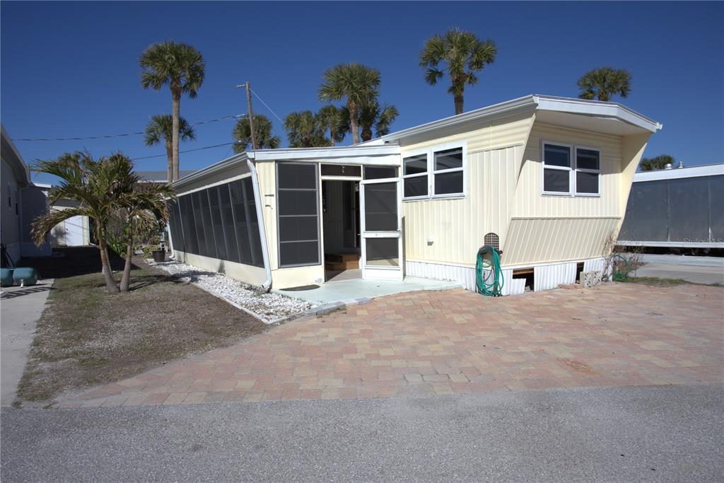 Picture of 2295 N Beach Road Unit 419, Englewood, FL 34223