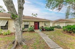 Picture of 718 N Jefferson Avenue Unit 718, Sarasota, FL 34237