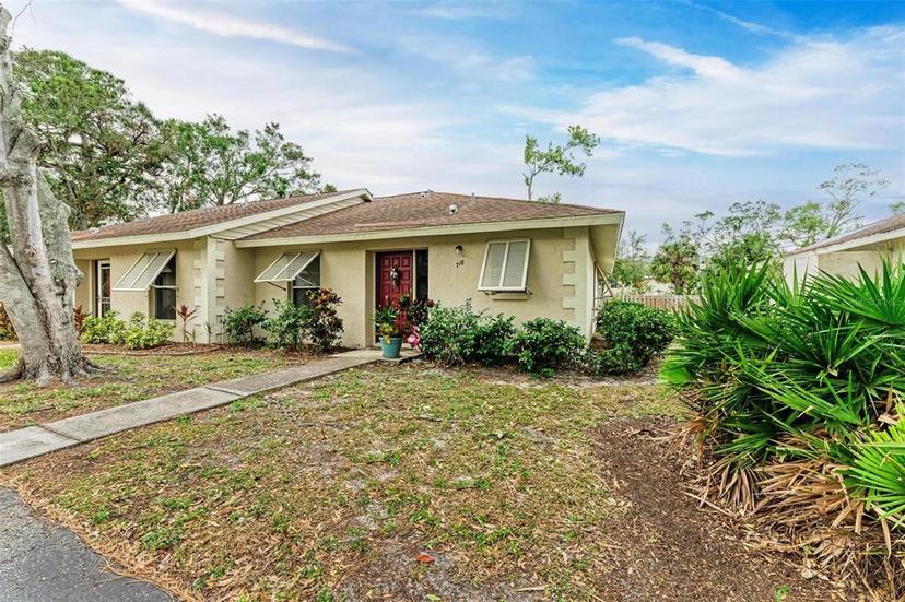 Picture of 718 N Jefferson Avenue Unit 718, Sarasota FL 34237