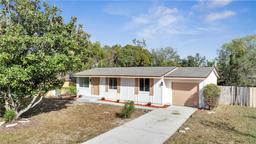 Picture of 857 Glasgow Avenue, Deltona, FL 32738