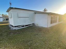 Picture of 105 Saint Martins Way, Apollo Beach, FL 33572