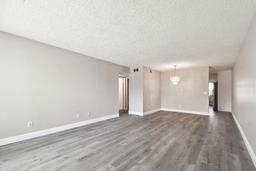 Picture of 2385 Tahitian Lane Unit 29, Clearwater, FL 33763