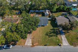 Picture of 128 Hawthorne Rd, Winter Haven, FL 33884