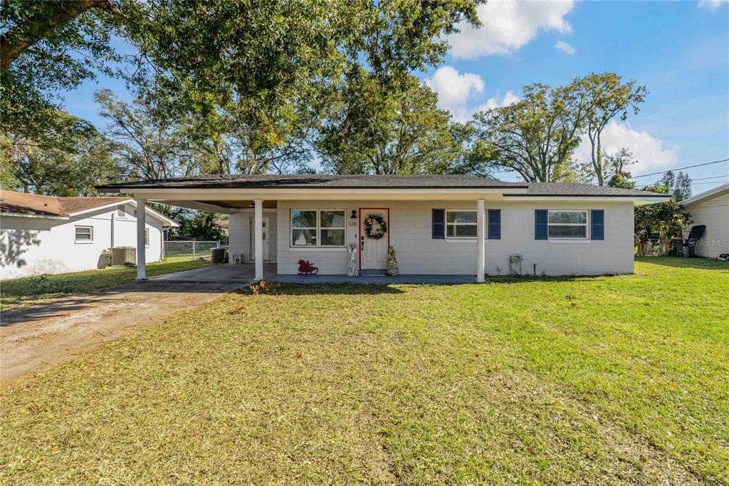 Picture of 128 Hawthorne Rd, Winter Haven, FL 33884