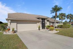 Picture of 5003 Southern Pine Circle, Venice, FL 34293