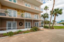 Picture of 404 S Beach Street Unit 010 (101), Daytona Beach, FL 32114