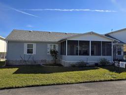 Picture of 10032 Airetop Avenue, Dade City, FL 33525