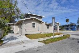 Picture of 550 N Ridgewood Avenue, Daytona Beach, FL 32114