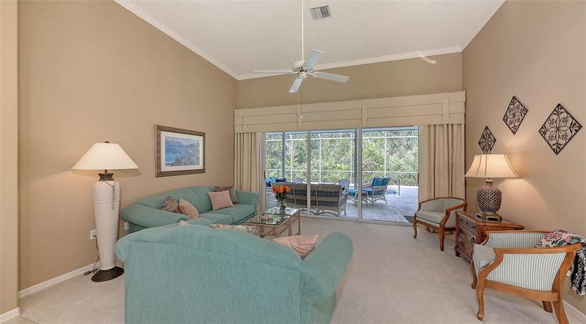 Picture of 275 Royal Oak Way, Venice FL 34292