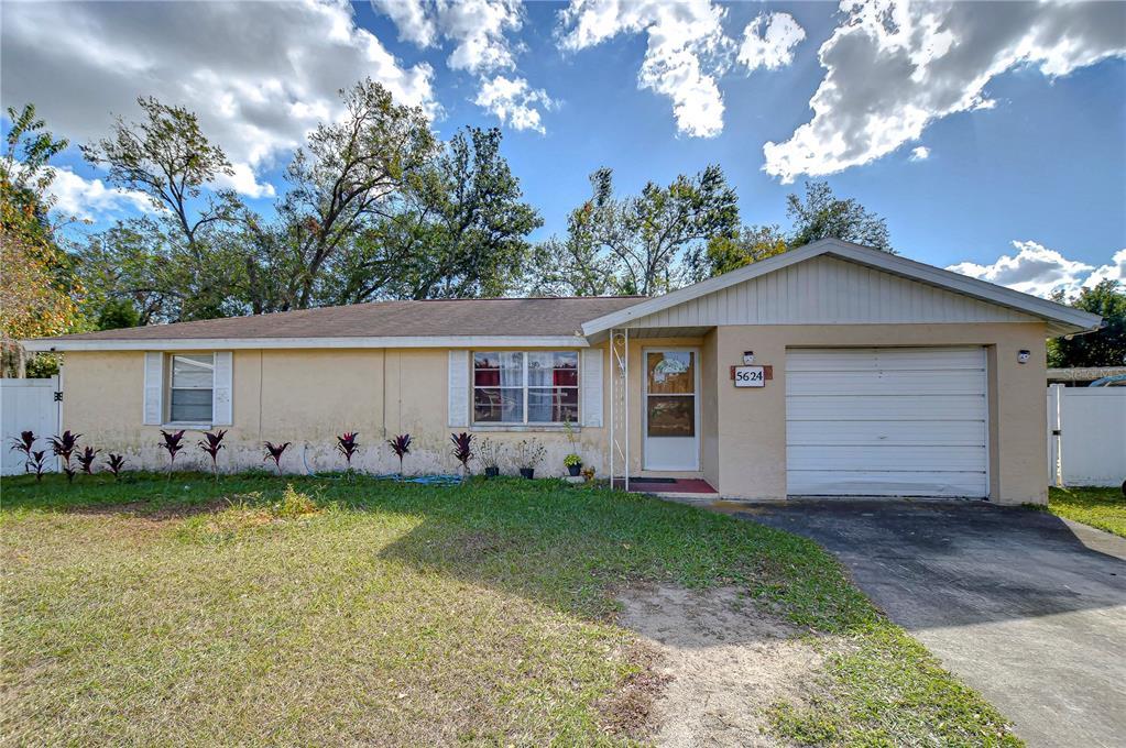 Picture of 5624 Mccoy Court, Zephyrhills, FL 33542