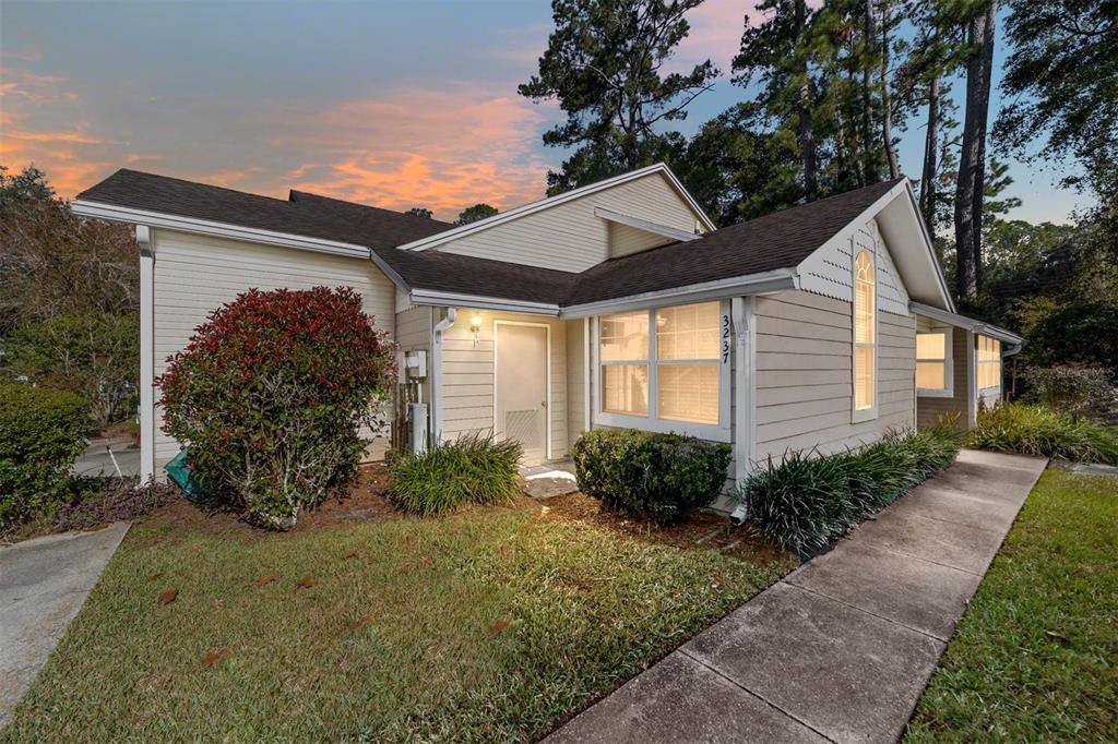 Picture of 3237 NW 103Rd Drive, Gainesville, FL 32606