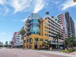 Picture of 1120 E Kennedy Boulevard Unit 927, Tampa, FL 33602