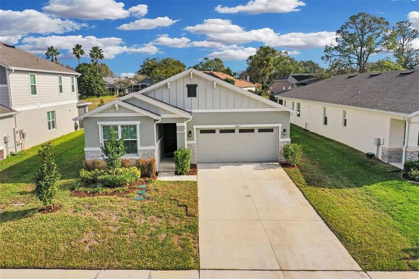 Picture of 10157 Spring Lake Drive, Clermont FL 34711