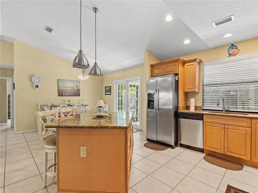 Picture of 527 10Th Avenue, Vero Beach FL 32962