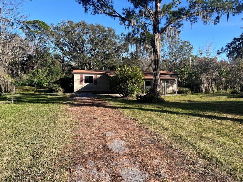 Picture of 1626 Dawn Heights Drive, Lakeland FL 33801