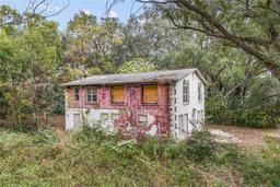 Picture of 668 NE 16Th Terrace, Gainesville, FL 32641