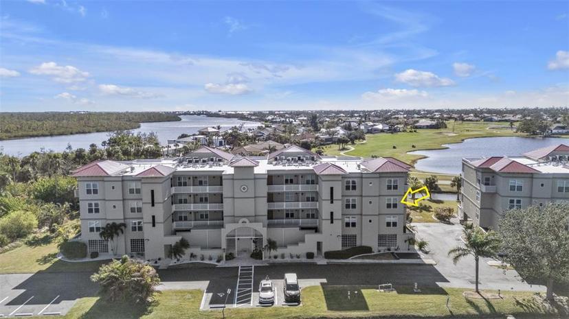 Picture of 10055 Links Lane Unit 306, Rotonda West FL 33947