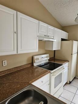 Picture of 42 Silver Swan Court, Kissimmee, FL 34743