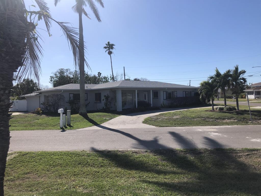 Picture of 15816 2Nd St E, Redington Beach, FL 33708