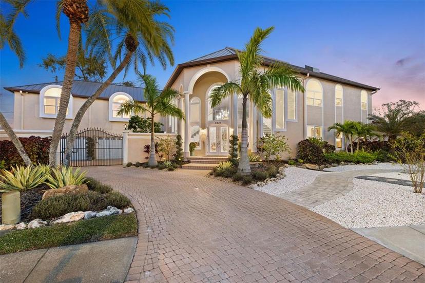 Picture of 3025 Oakmont Drive, Clearwater FL 33761