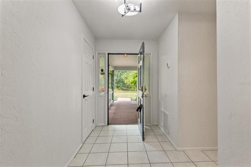 Picture of 11621 NW County Road 236, Alachua FL 32615