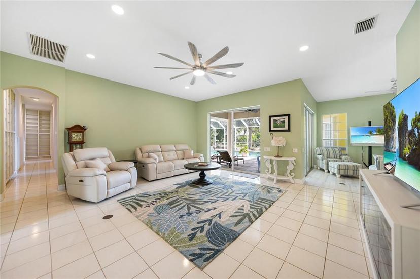 Picture of 1064 Harbour Way Place, Punta Gorda FL 33983