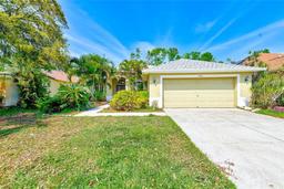 Picture of 10014 Cannon Drive, Riverview, FL 33578