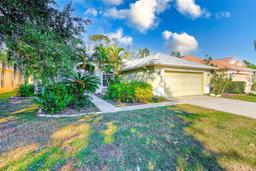 Picture of 10014 Cannon Drive, Riverview, FL 33578