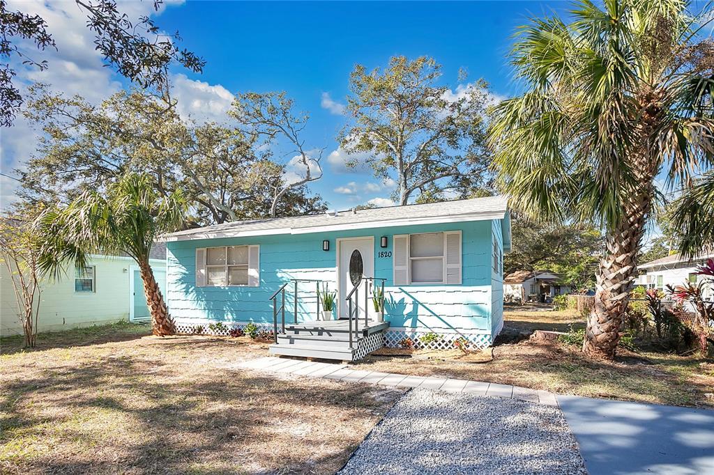 Picture of 1820 Douglas Avenue, Clearwater, FL 33755