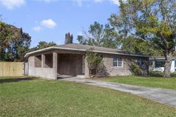 Picture of 16 Columbine Trail, Debary, FL 32713