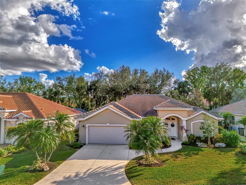 Picture of 114 Fieldstone Drive, Venice, FL 34292