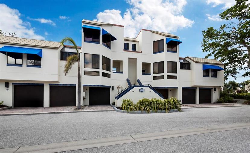 Picture of 1912 Harbourside Drive Unit 603, Longboat Key FL 34228