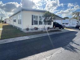 Picture of 225 Royal Palm Circle, Largo, FL 33778