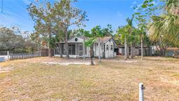 Picture of 569 Dixie Highway, Tarpon Springs, FL 34689